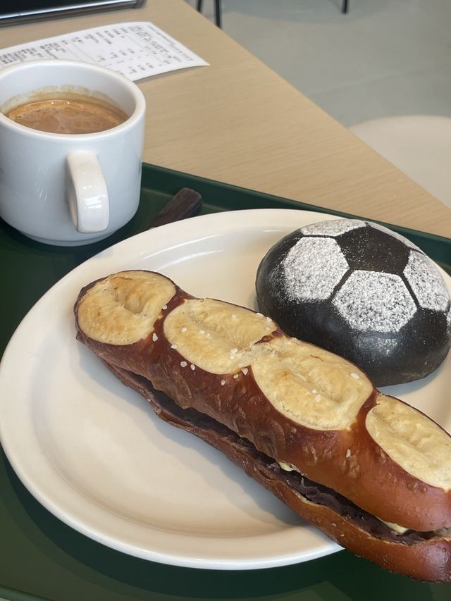 손흥민, 축구, 그리고 감성이 통합된 곳 "인필드"⚽