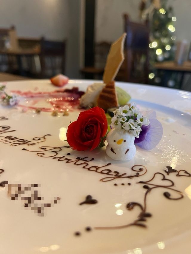 【東京カフェ】まるでパリの隠れ家カフェ🇫🇷癒される♡