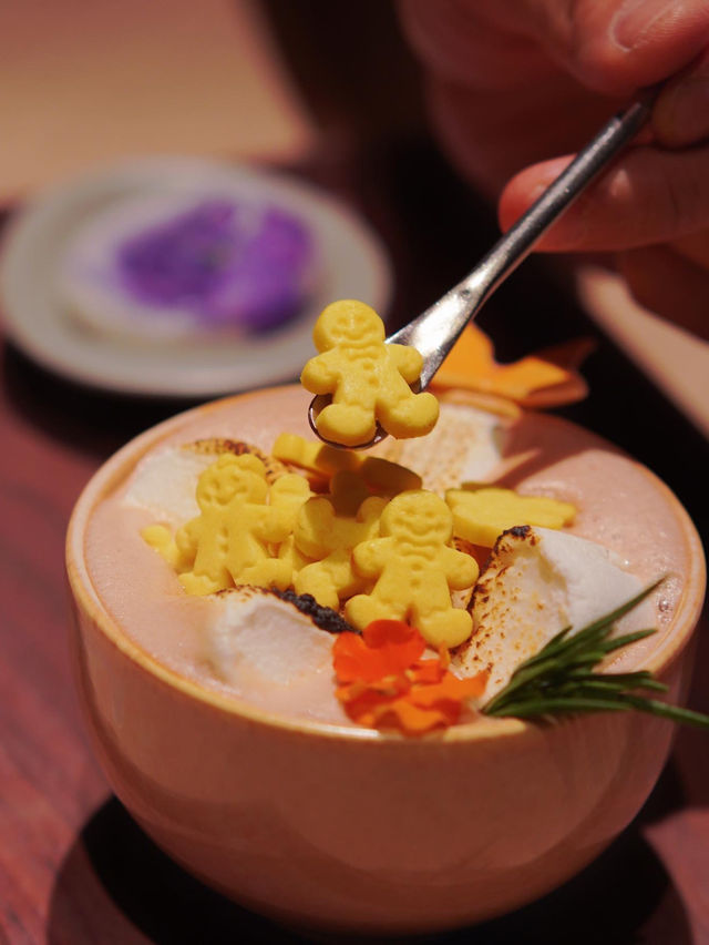 「圓方咖啡店：韓式美食，薑餅人甜品」