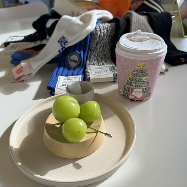 カフェみたいな靴下屋さん♡