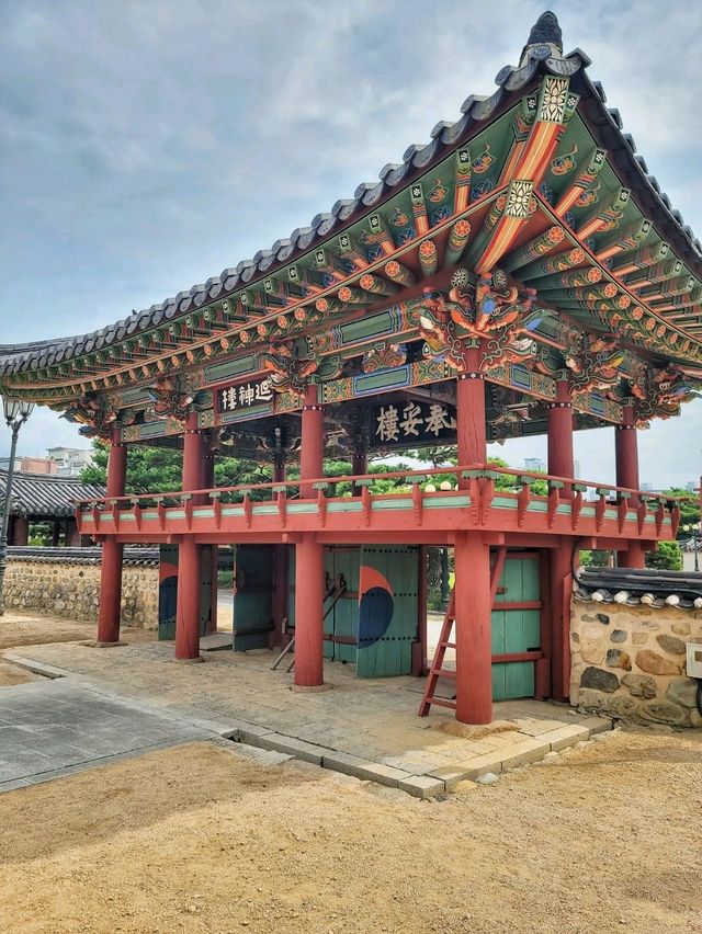 배롱꽃 피면 가야할 김해여행지🩷