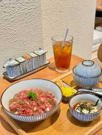 Kin Restaurants