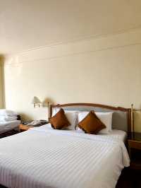 Montien Riverside Hotel