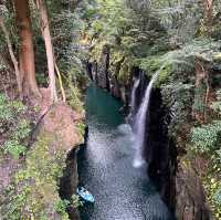 「高千穗峽」秋天紅葉，適合自駕遊