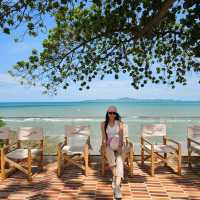 คาเฟ่สุดฮิตติดทะเล Sunny Beach House พัทยา