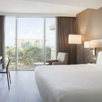 AC Hotel Miami Beach: A Blend of Modern Comfort and Beachfront Charm