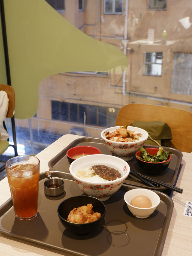 𖤣𖤥旺角快餐｜香港出產的丼飯 