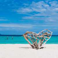 Zodiac See Sun Beach Bar เกาะหลีเป๊ะ