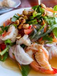 Hak Khong Restaurant for Fresh Fish from Mekong