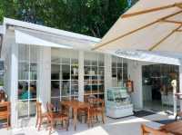 คาเฟ่สไตล์ฝรั่งเศสร้านดังของพัทยา