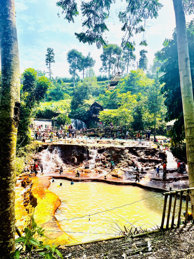 Hot Spring In Lembang 🇮🇩