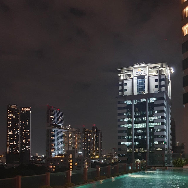 Urbana Sathorn Hotel กรุงเทพฯ