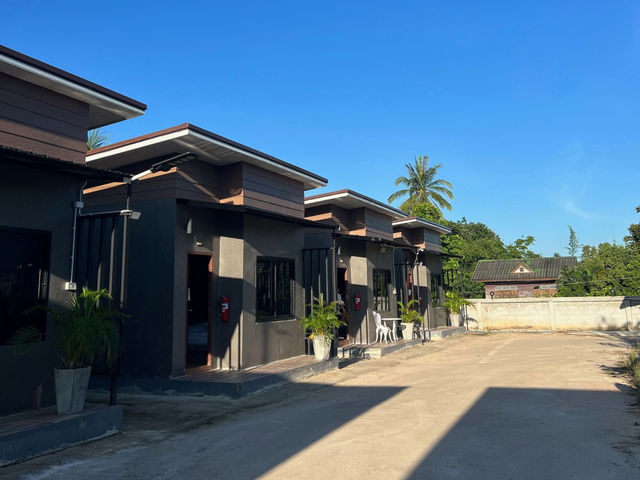 บ้านนลิน โฮมสเตย์ วิวทุ่งนาเขียวขจี 🌾🌱