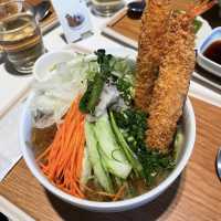 【韓国】サーモン好きの為のサーモンでできた麺が食べれるお店🧡