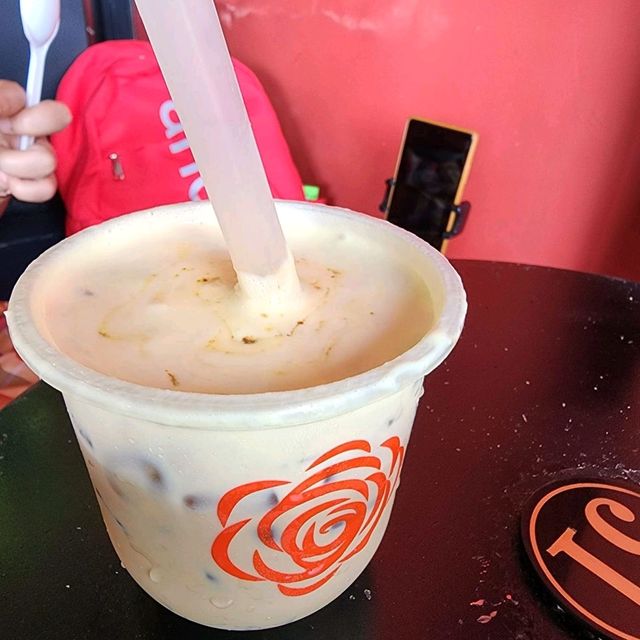 ชานมไข่มุก Bông