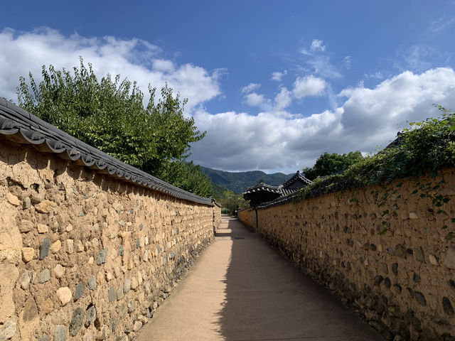 "전통의 숨결을 느끼다: 남편 문씨 본리세거지"