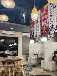 ซูชิและอาหารญี่ปุ่นในบรรยากาศเป็นกันเอง