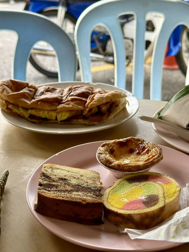 Eat Like a a Local in Batu Pahat: A Culinary and Cultural Journey