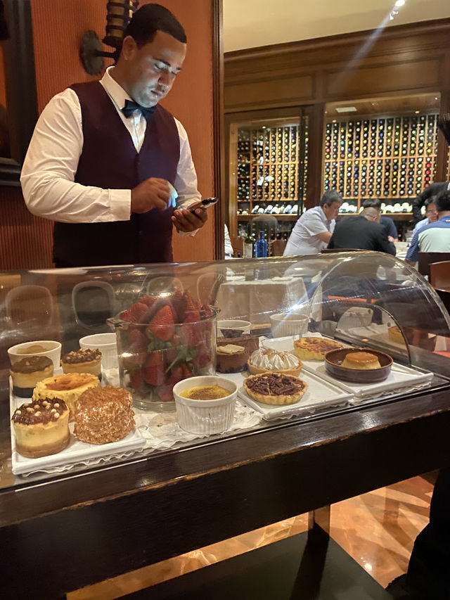 【ドミニカグルメ】知る人ぞ知る 高級スペイン料理店🍷
