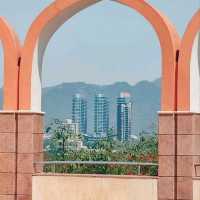 @ THE PAKISTAN MONUMENT.