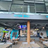 Rock Bar Burger & Steakhouse