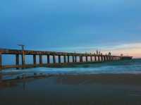 เที่ยวหาดเเม่รำพึง