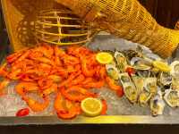 บุฟเฟต์มื้อเย็น ที่  S31 Sukhumvit Hotel