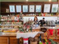 📍 The Glasshouse Cafe 🏡🎄🍽️☕️