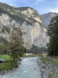 Discover the Fairy-Tale Beauty of Lauterbrunnen Valley in Switzerland