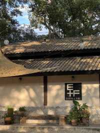 Earth & Fire Ceramics ร้านขายเซรามิก