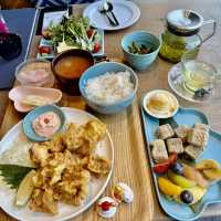 高雄大立百貨公司1樓蔦屋書店的美食餐廳（茶屋）輕食非吃不可