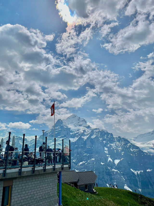 瑞士🇨🇭 ｜費爾斯特🏔️ 懸崖天空步道