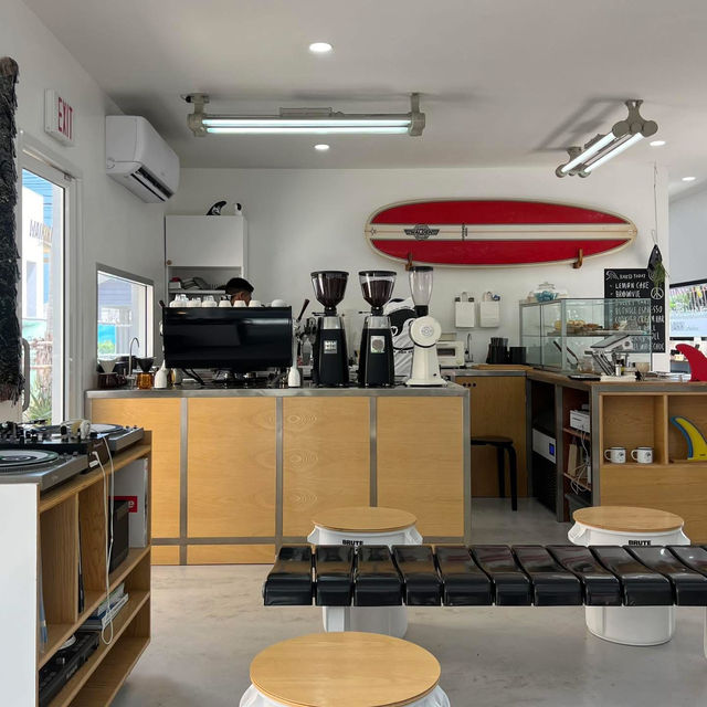 Waikiki.coffeewave, หัวหิน 45 