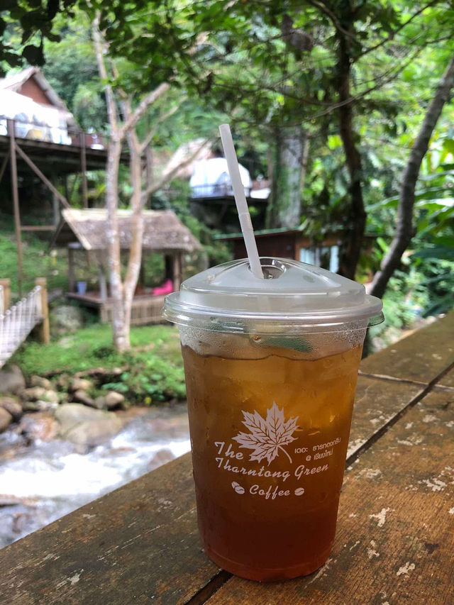 ธารทองคาเฟ่ 