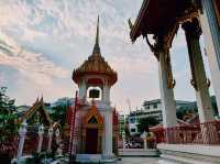 泰國曼谷市中心湄南河畔著名皇家寺廟景點：Wat Phlapphla Chai，適合打卡拍照📸冥想