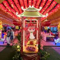 Seeking blessings at Xing’an Temple in Batu 11 Cheras