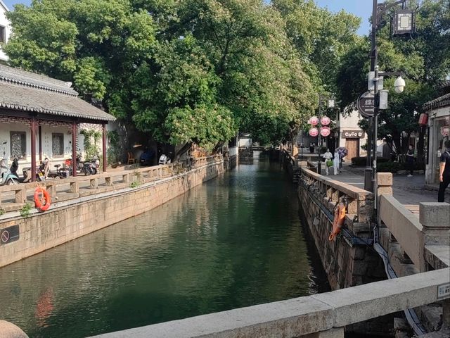 Suzhou-Pingjiang Road