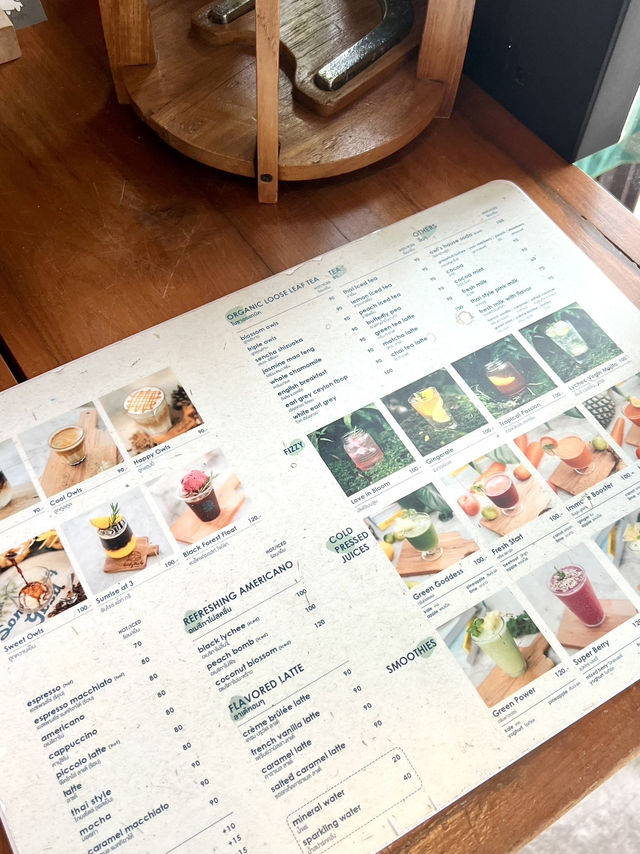 จิบกาแฟท่ามกลางสวนร่มรื่น ที่ Early Owls