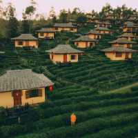 บรรยากาศดีๆ ที่บ้านรักไทย จ.แม่ฮ่องสอน 🛖🏮