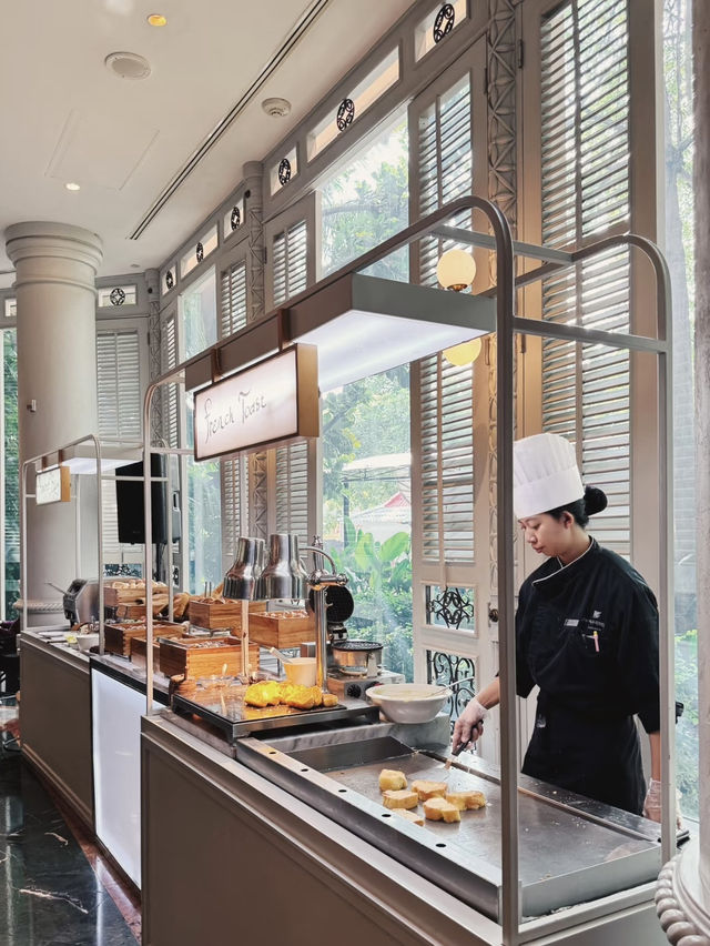 JW Marriott Surabaya: A Luxury Haven in the Heart of the City