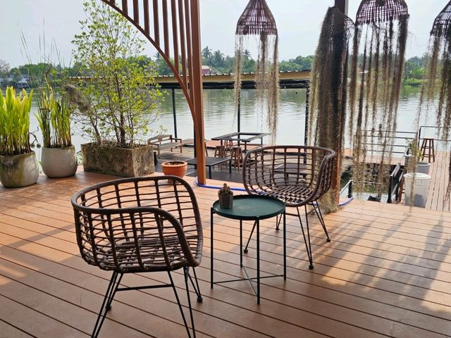 𝙎𝙄𝙍𝙄𝙎𝙊𝙈𝙋𝙊𝙉𝙂 𝙁𝘼𝙍𝙈 🍃☕