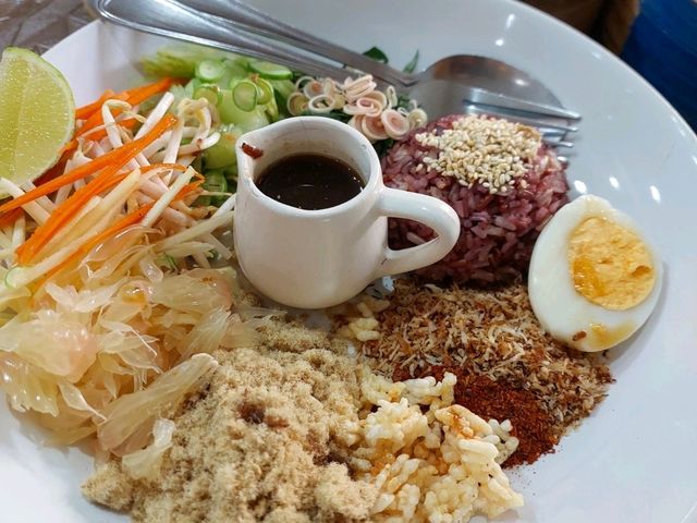 อยู่อีสานอยากทานอาหารใต้ ตรงมาที่นี่ค่ะ