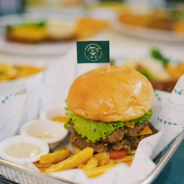 แจกพิกัดร้านสเต็ก Vibes ดี ฟีลวัยรุ่นเมกา 🍔🥩🇺🇸