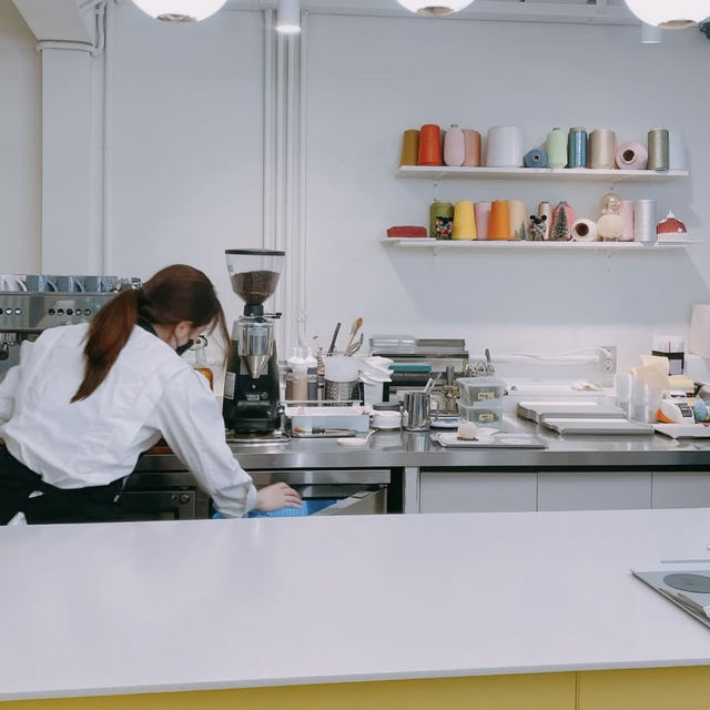 毛糸玉の可愛すぎるカフェ『lemontblanc』