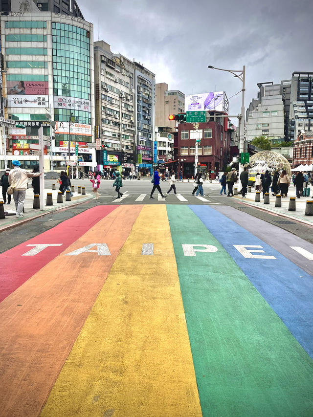 48 Hours in Taipei: A City of Contrasts, Colors, and Incredible Eats 🌆🍜