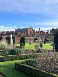 Hampton Court Palace