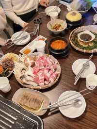 🇰🇷 Sizzling BBQ & Timeless Hanok Vibes in the Heart of Seoul-Ikseondong
