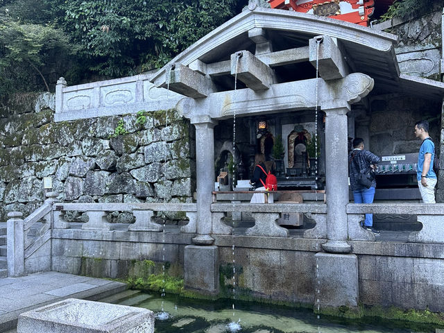 歷史與美景的完美交融：探訪京都的清水寺