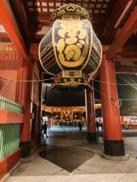 From Cherry Blossoms to Lantern Glow: Sensō-ji’s Changing Beauty