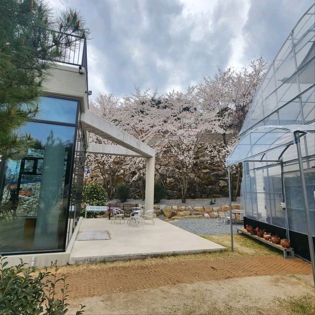 JAKGWA GARDEN